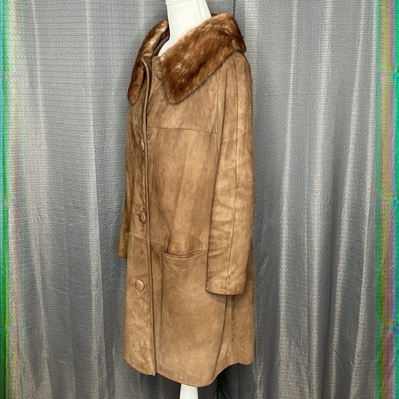 VINTAGE SUEDE WOMENS LONG JACKET WITH FUR NECKLINE SIZE MEDIUM - Picture 2 of 11